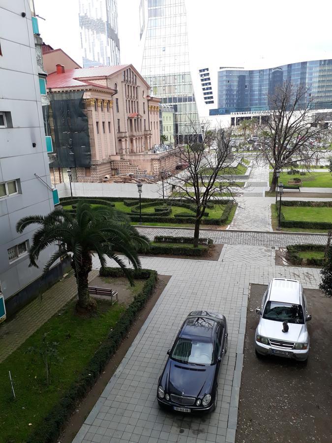 Apartment Akhmeteli Street Batumi Zewnętrze zdjęcie